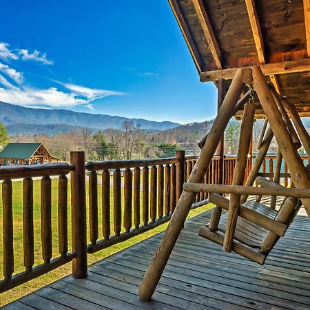 Spectacular Mtns Views With Private Hot Tub With Pool Table And Private Pond Villa เซอเวียร์วีล ภายนอก รูปภาพ